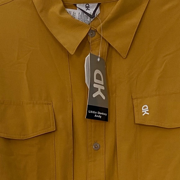 BNWT Men’s UV/Waterproof/Windproof/Breathable Shirt (XL) - Picture 3 of 3